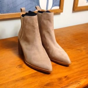 Steve Maden Suede Booties, size 9.5 tan